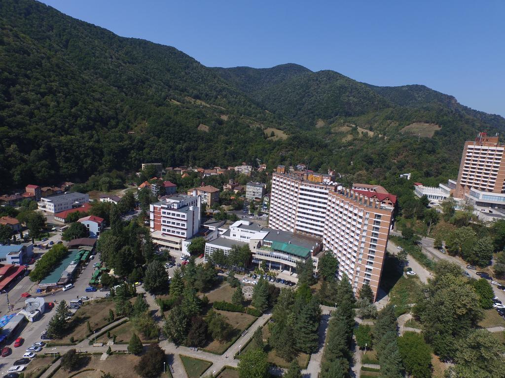 Hotel Domogled Baile Herculane Exterior photo